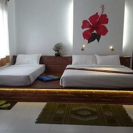 Thanakha Inle Hotel Nyaung Shwe Bilik gambar
