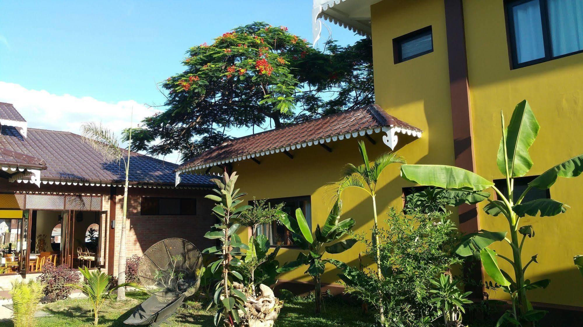 Thanakha Inle Hotel Nyaung Shwe Luaran gambar