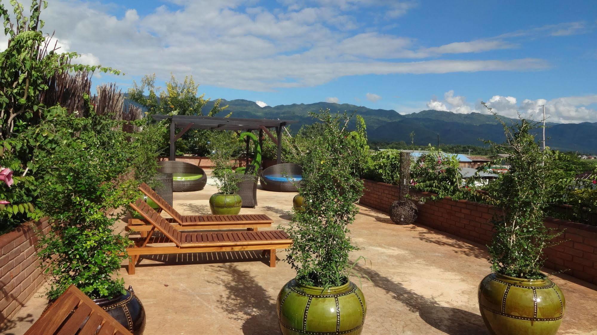 Thanakha Inle Hotel Nyaung Shwe Luaran gambar