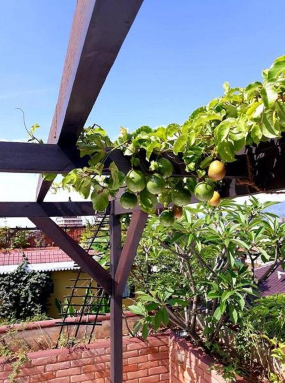 Thanakha Inle Hotel Nyaung Shwe Luaran gambar